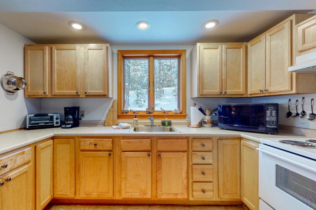 11 Island Drive Madison